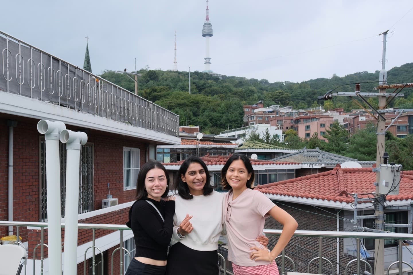 Sunny Rooftop in HBC